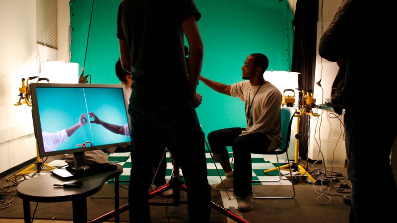 Work Invivia - Beautiful Minimal Design - 8K