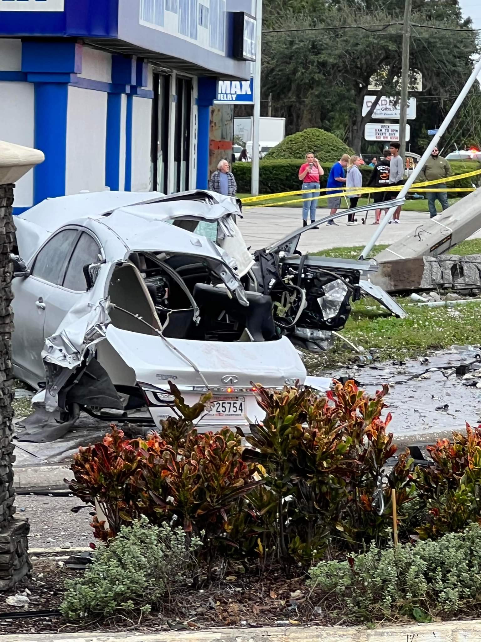 woman with life-threatening injuries after single vehicle crash on tampa road in oldsmar - iontb on car accident tampa road