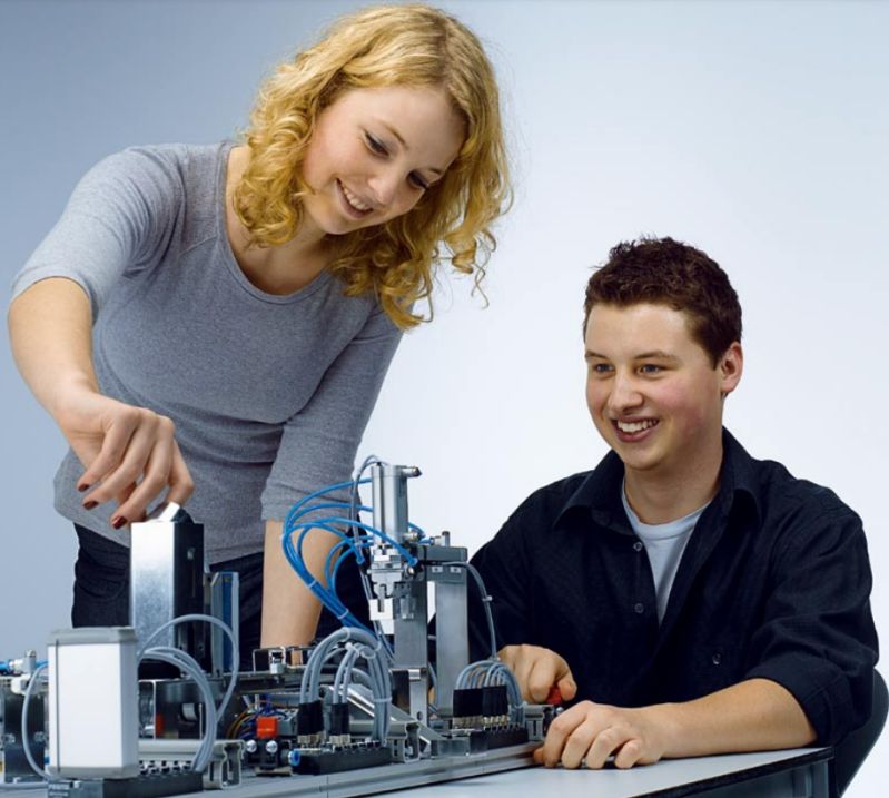 Meclab Technology For Schools - High Quality Abstract Wallpaper - HD