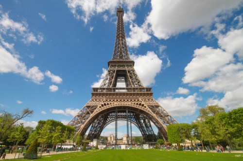 Thar she blows. The Eiffel Tower at ground level. Come on in.