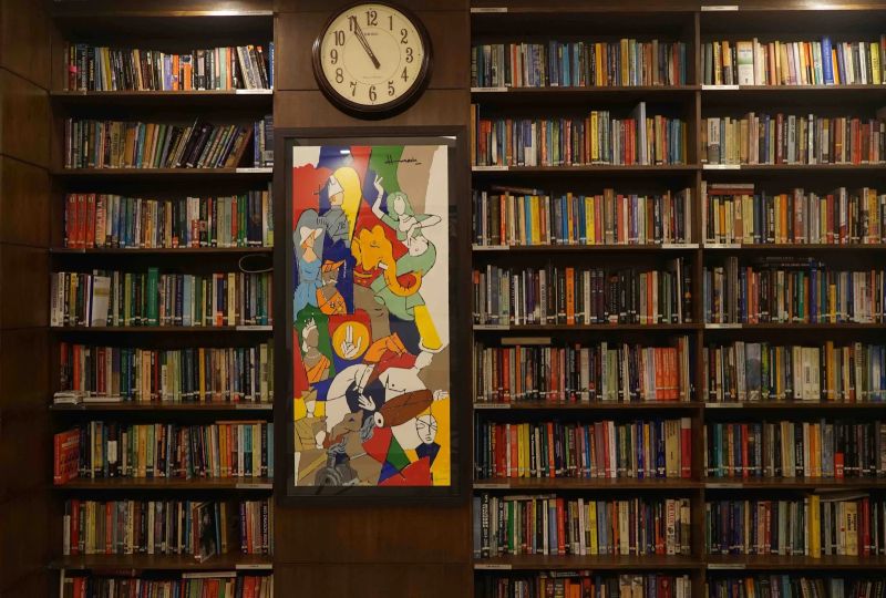 Ipcs Books Ipcs - Retina Colorful Illustrations for Desktop