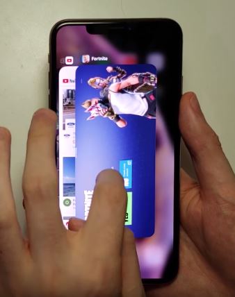 how to close apps on iphone x