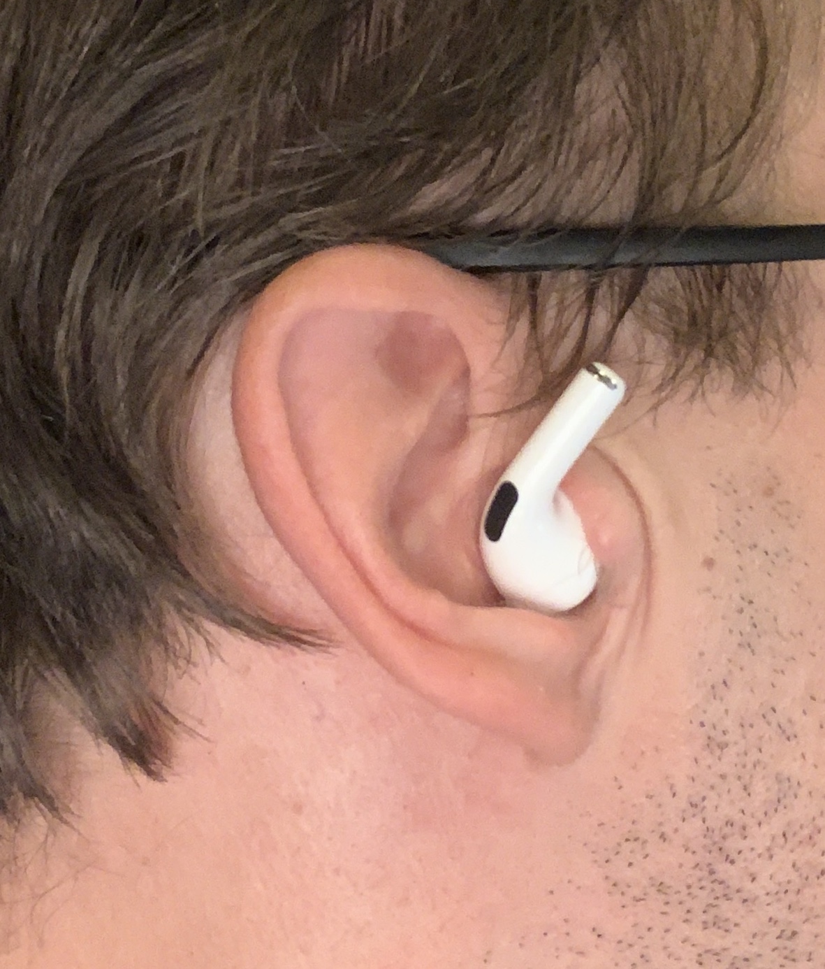 How to prevent Apple AirPods from 