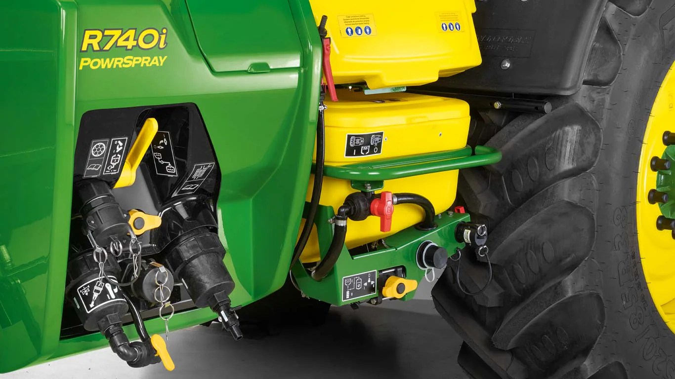 PowrSprayTM sprayere John Deere seria R700i disponibile prin IPSO