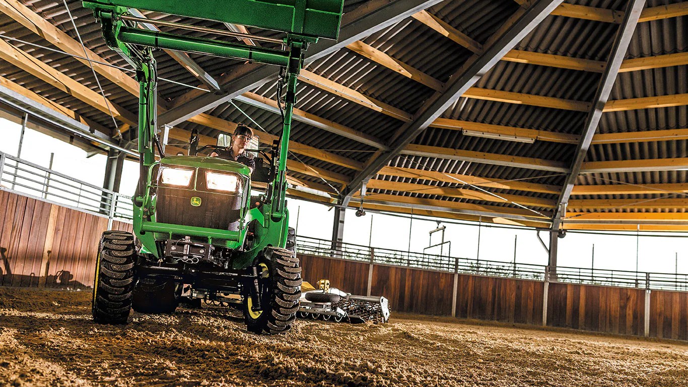 John Deere 3 Series tractors available through IPSO