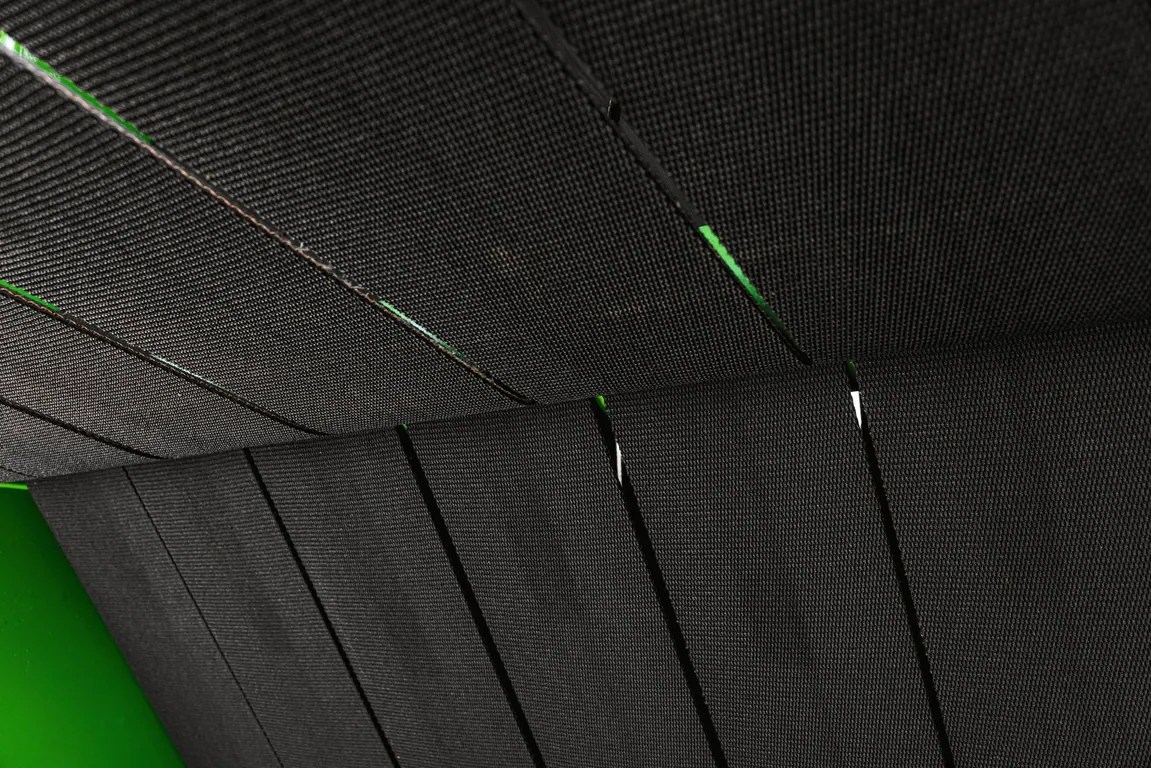 Balotieră cu cameră variabilă V452M John Deere pentru baloţi rotunzi disponibilă prin IPSO