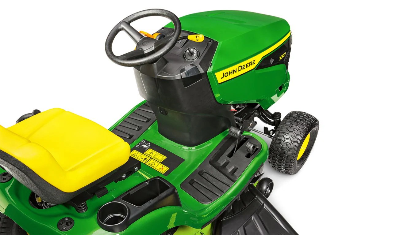 Mașină pentru tuns iarba John Deere X107 IPSO
