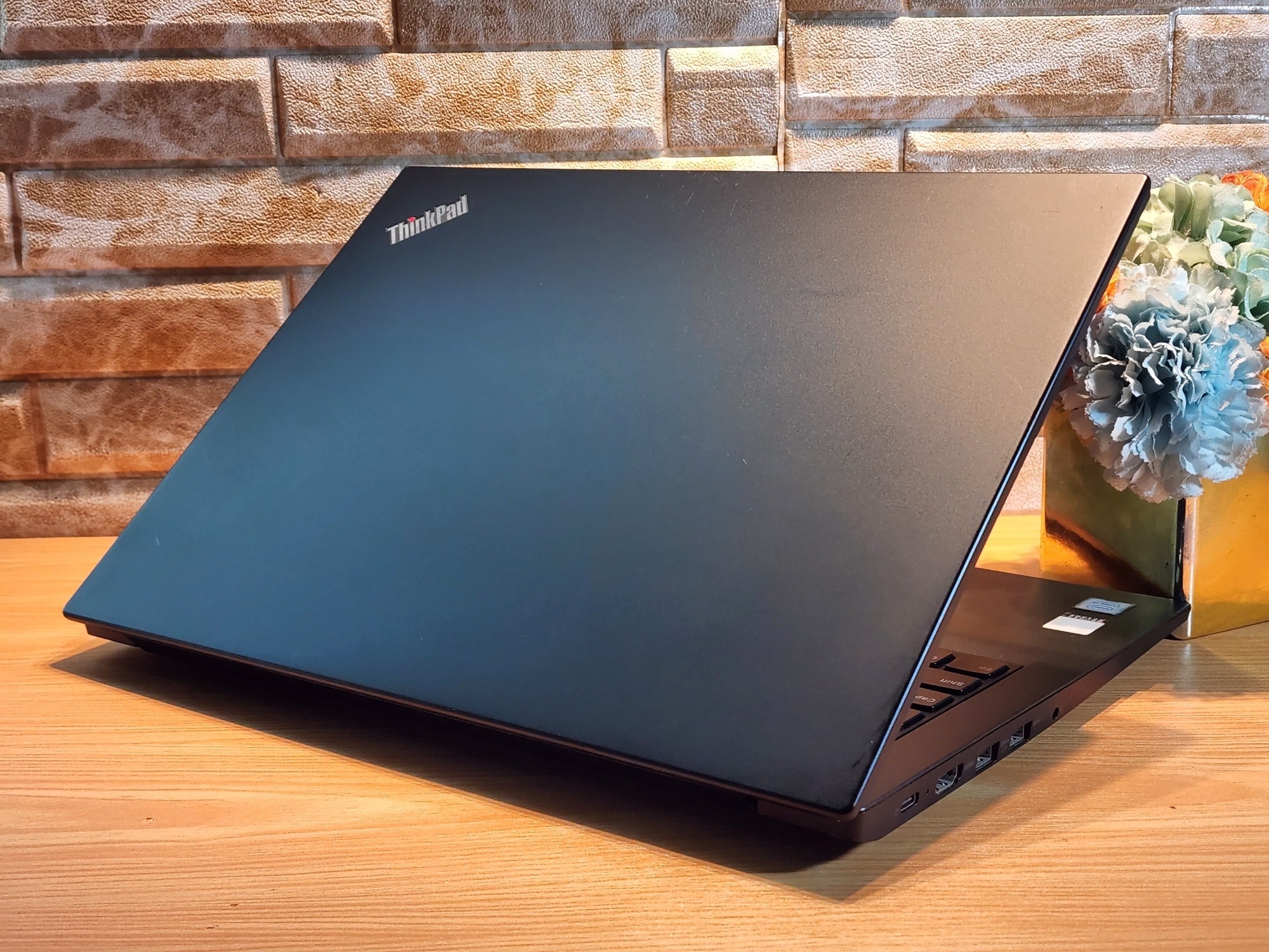 Lenovo Thinkpad E480 - Intel Core i5 8th Gen, 8GB RAM - USED