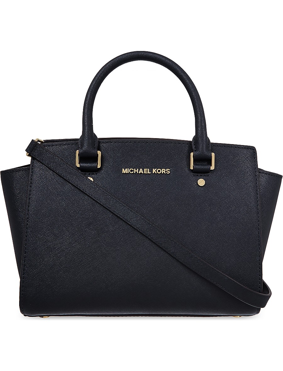 2E04310E-6D00-414F-835F-7A8691BFA5F6