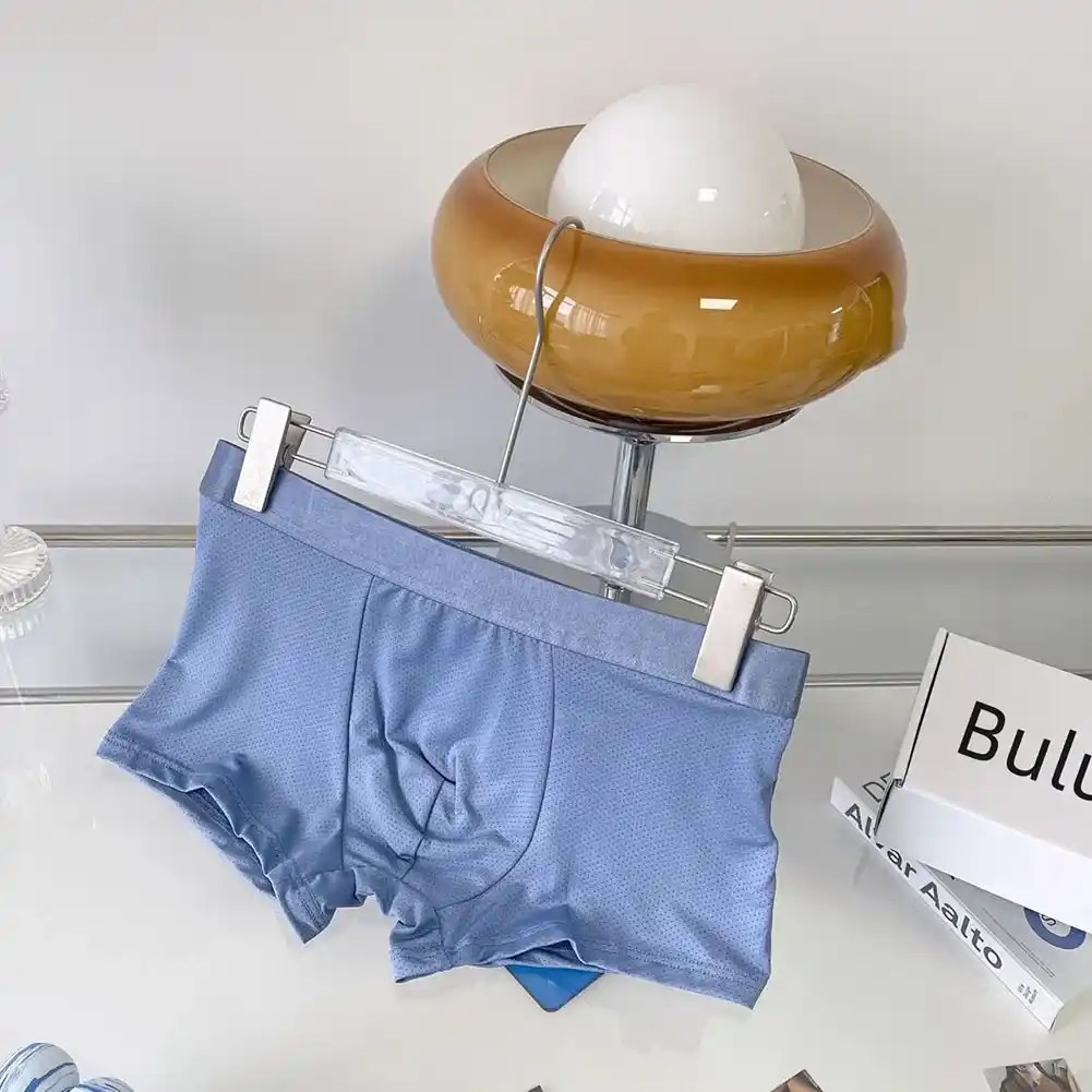 solid pattern breathable underwear