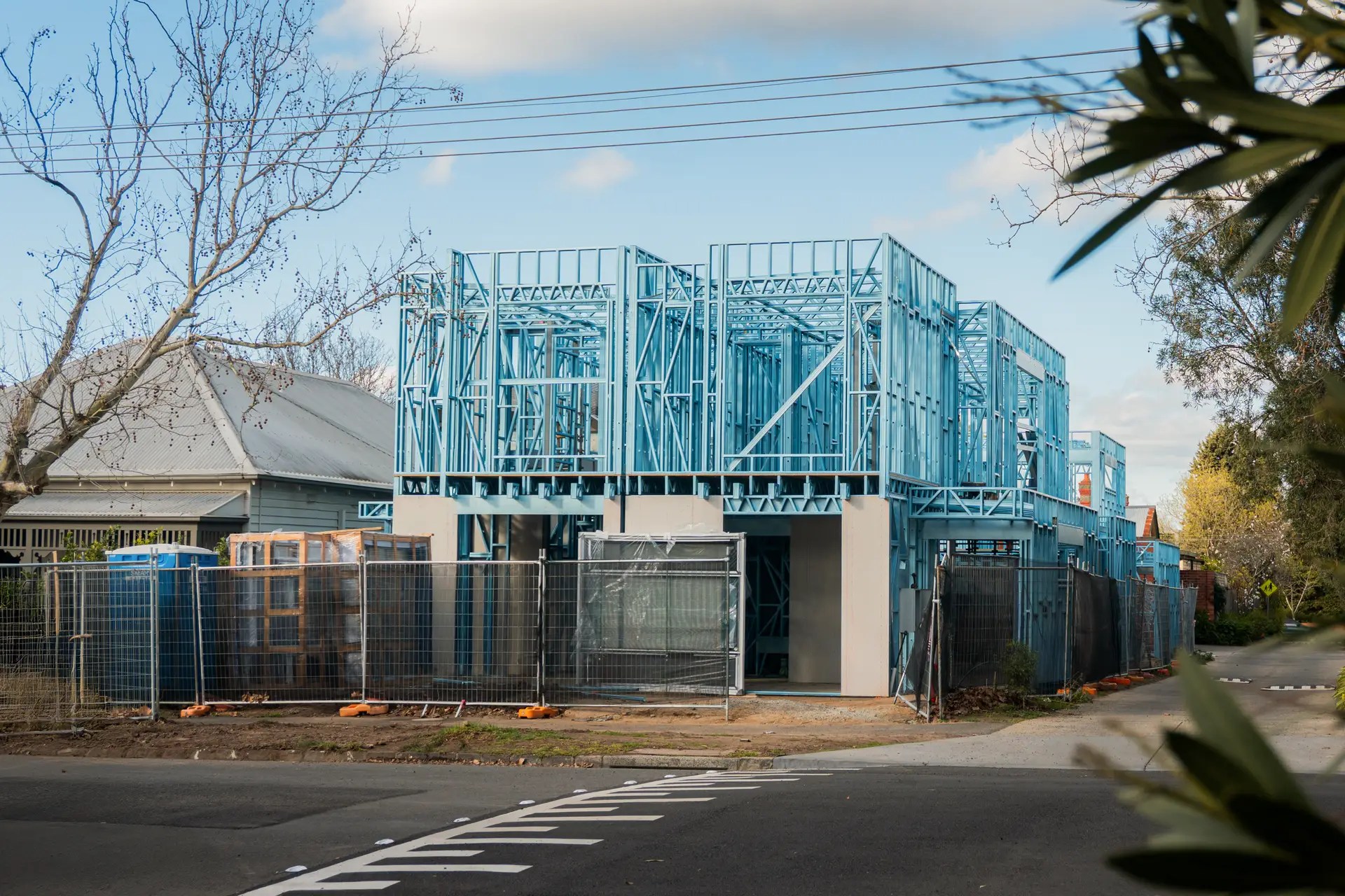 Front view of a two-storey steel frame house on Cressy Street, Malvern, showing TRUECORE steel blue lightweight framing.