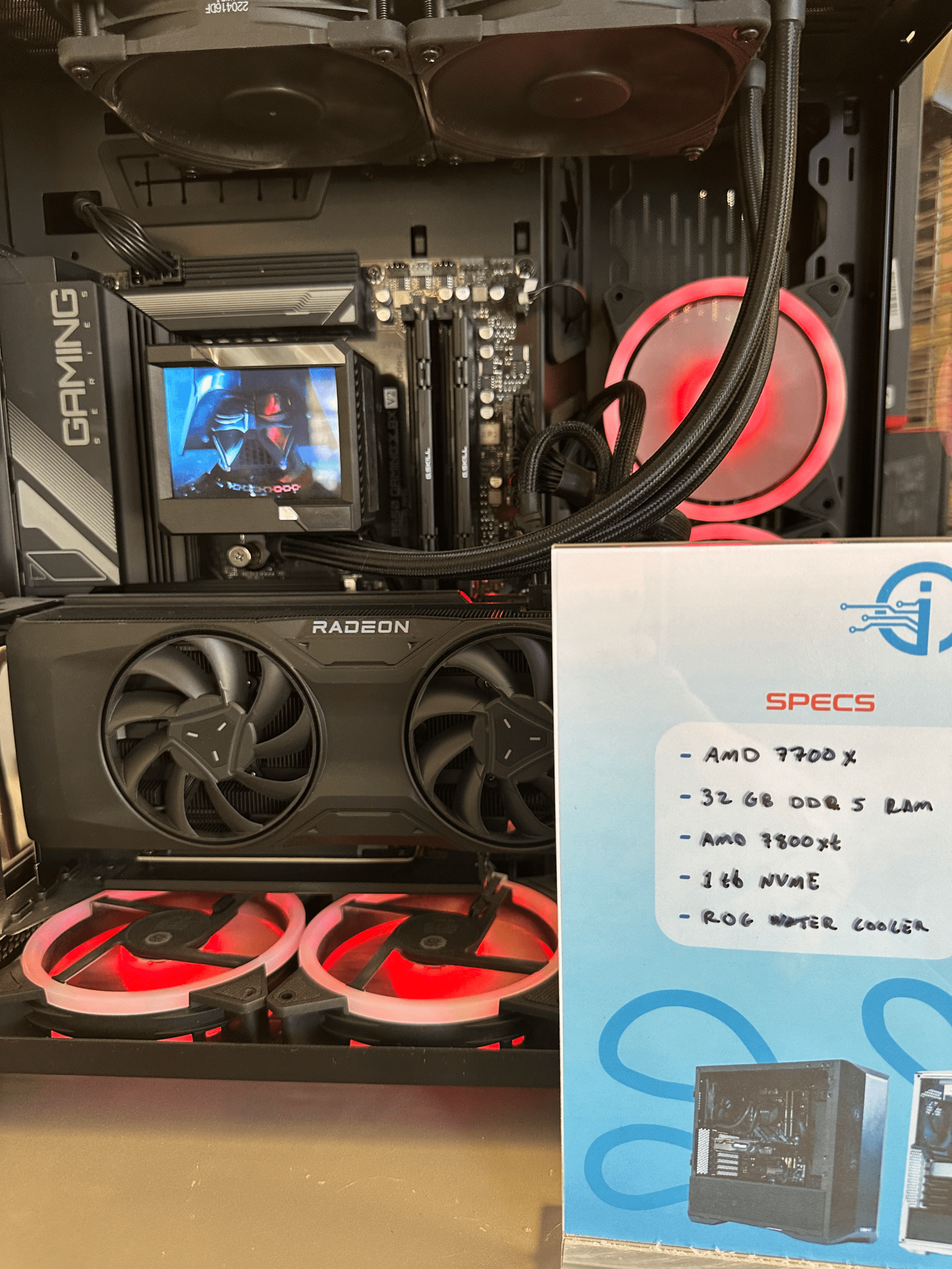 iShattered Custom Gaming PC Darth Vader Build