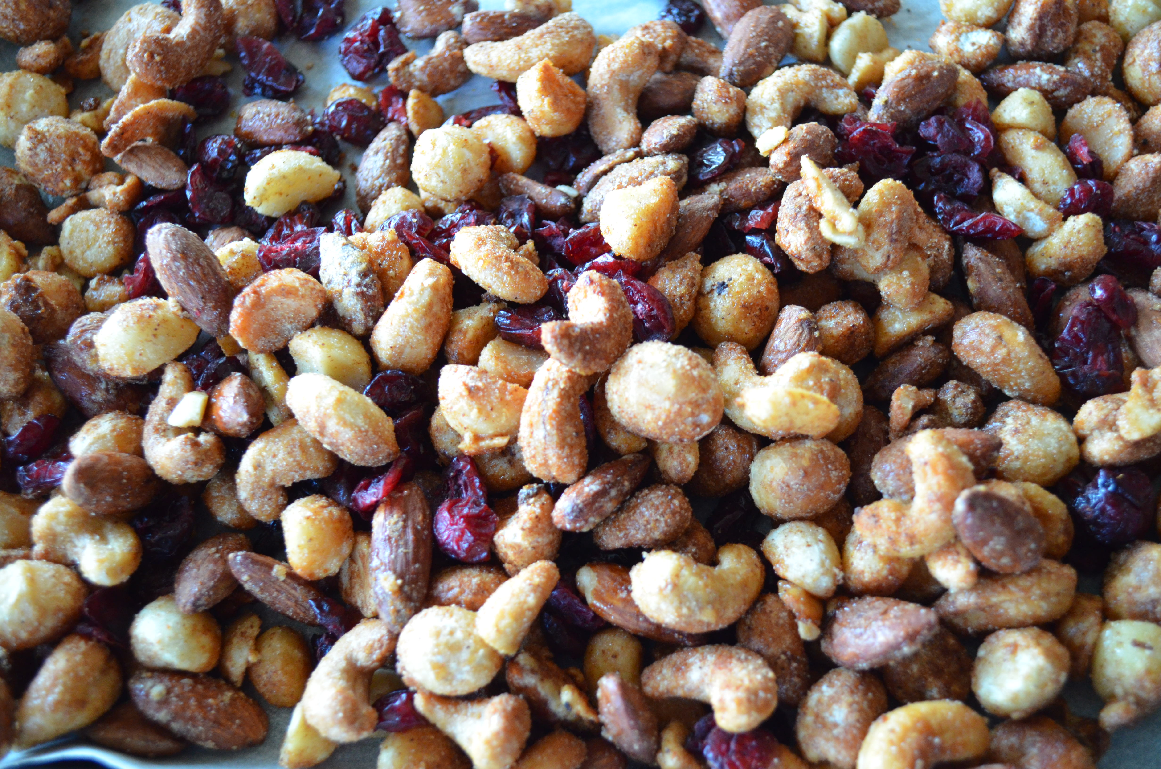 Zebra Icebox Cake In A Jar. Sugar And Spice Nuts. | I Sing In The Kitchen