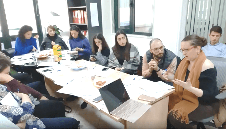 NDI, TRAJNIM TË STAFIT MBI MONITORIMIN E BURIMEVE SHTETËRORE NË FUSHATË