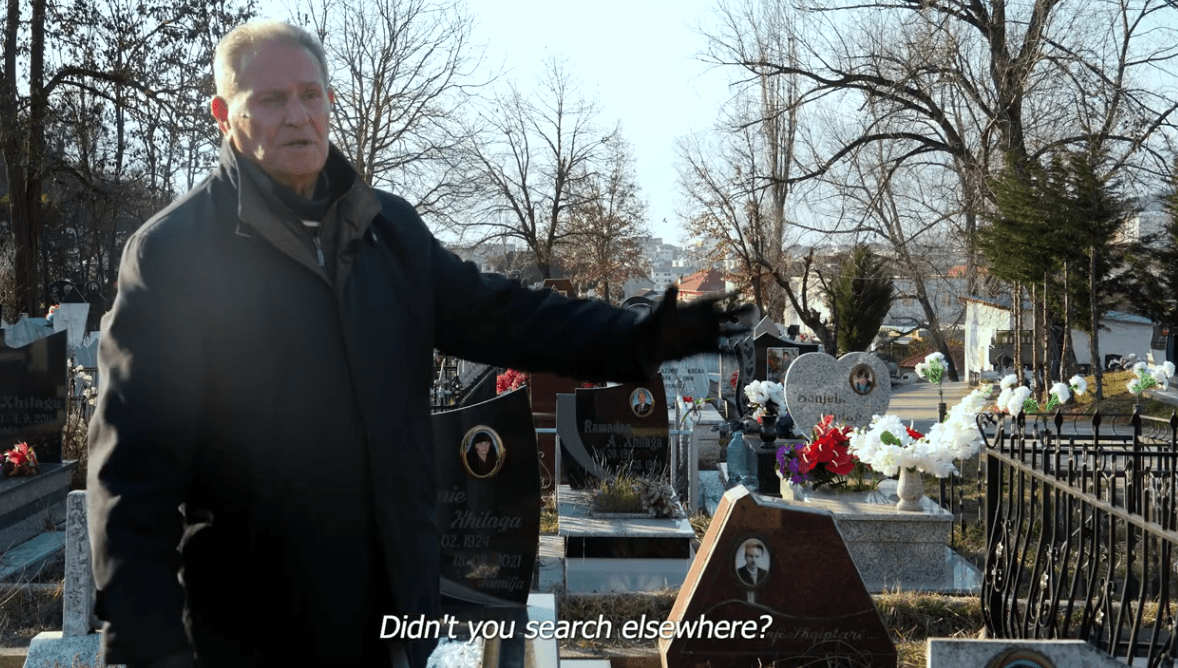 Video informuese: Dëshmi mbi ekzekutimin, persekutimin dhe memoria pa varr – Edip Tërshana
