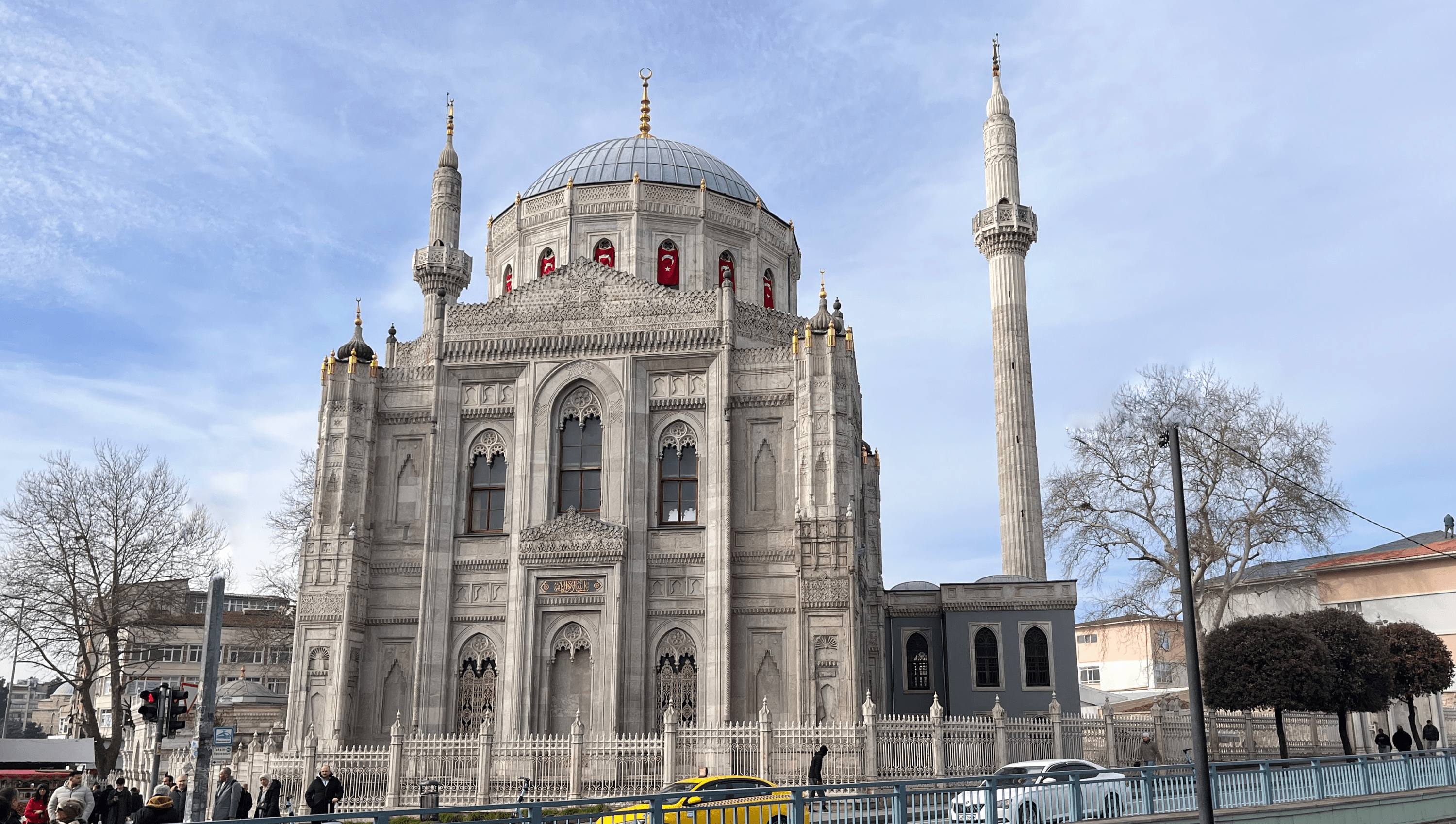 Pertevniyal Valide Sultan Mosque