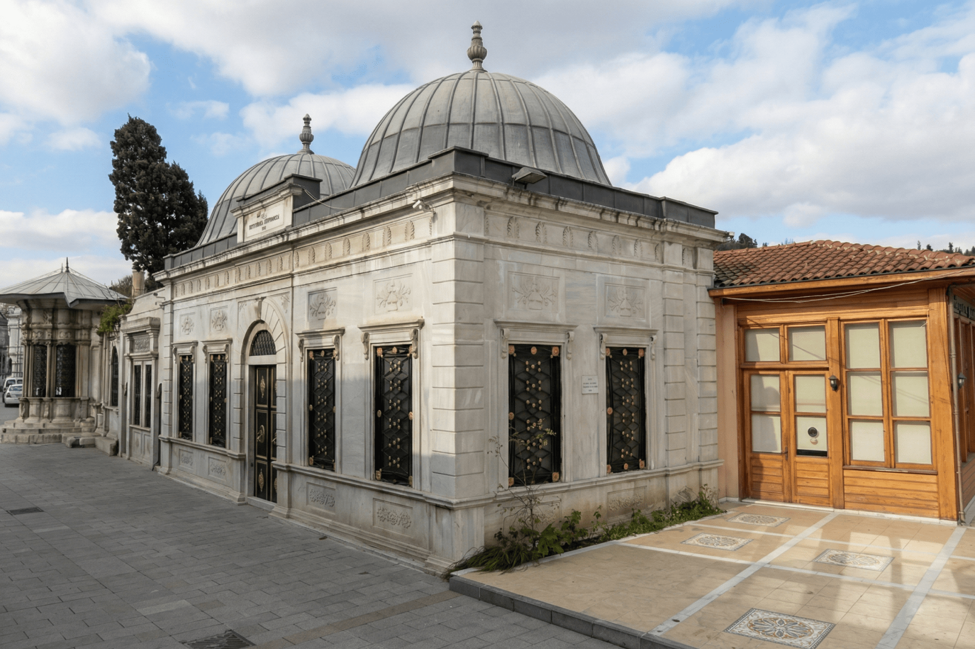 Hüsrev Paşa Library and Tomb