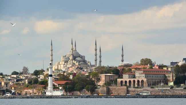 Blue Mosque in Sultanahmet, Istanbul seen from the sea.