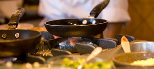 Offerta Di Lavoro Per Cuochi E Aiuto Cuochi, 1500 Euro Al Mese Netti 280_x_620_jpg