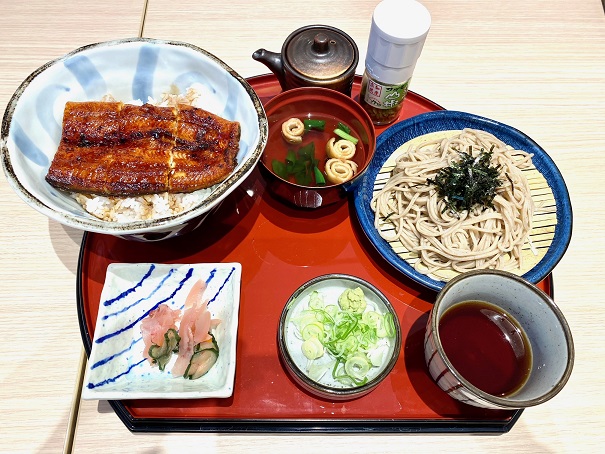 川西市加茂でランチするなら、ファミリーレストラン系「和食麺処サガミ 川西加茂店」がおすすめ！
