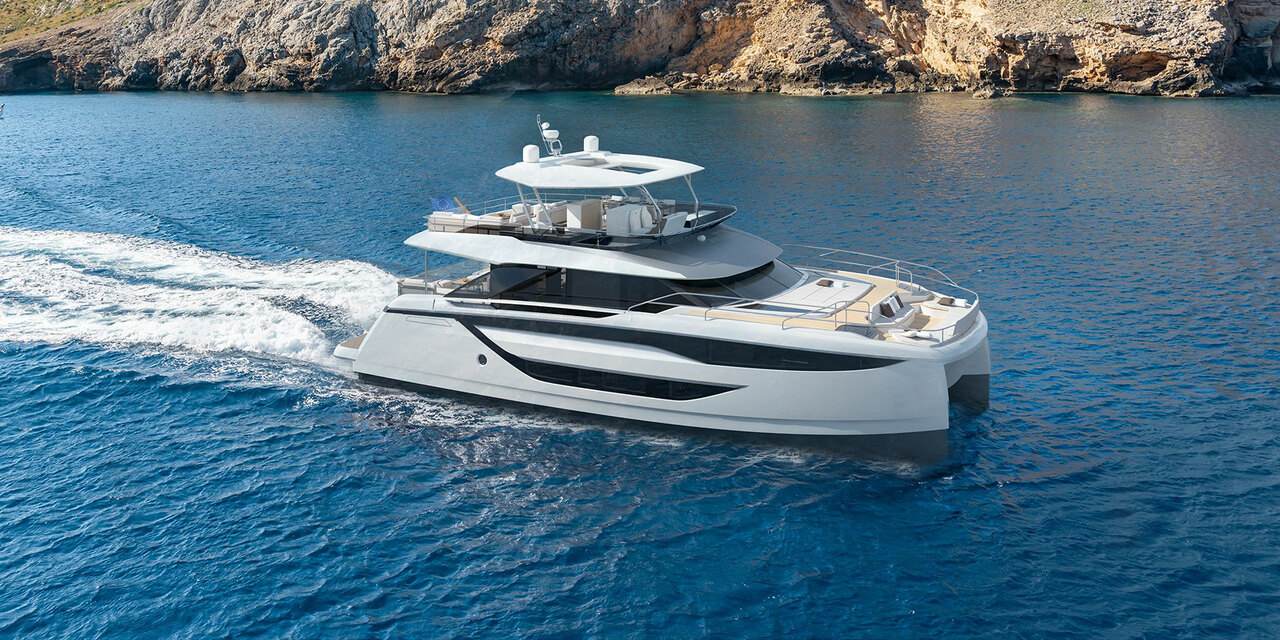 Prestige M8 lateral