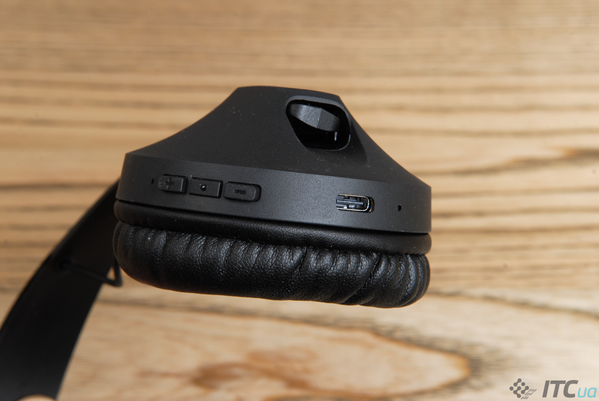 Обзор беспроводных наушников Sennheiser HD 250BT