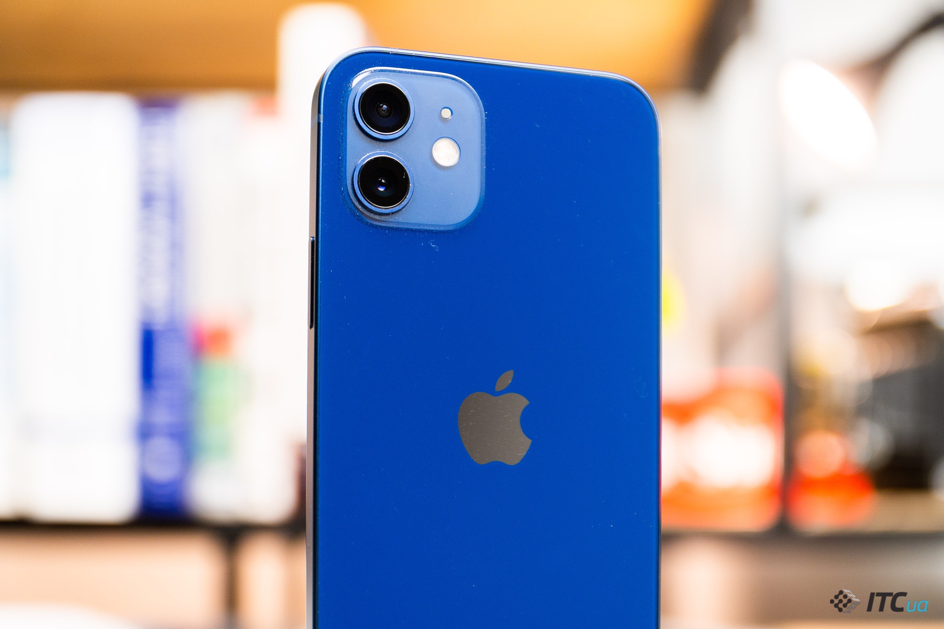 10 причин купить iPhone 12 и 10 причин не покупать