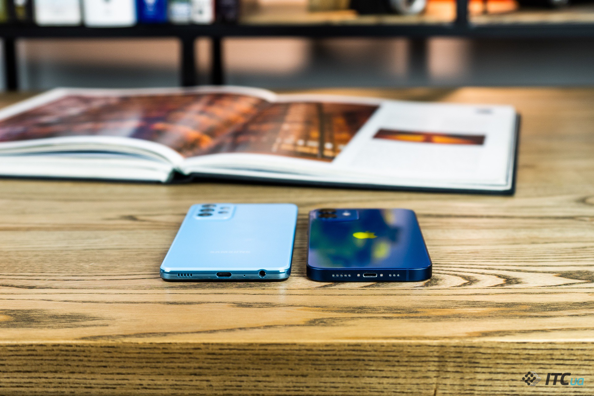 Galaxy A52 против iPhone 12
