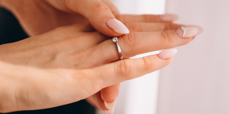 Lab Grown Diamonds vs Cubic zirconia