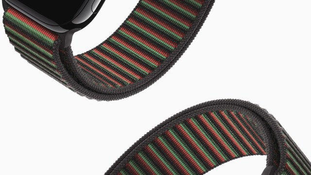Apple выпустила коллекцию Black Unity 2025 из ремешка и циферблата для Apple Watch, а также обоев для iPhone и iPad Apple выпустила коллекцию Black Unity 2025 из ремешка и циферблата для Apple Watch, а также обоев для iPhone и iPad