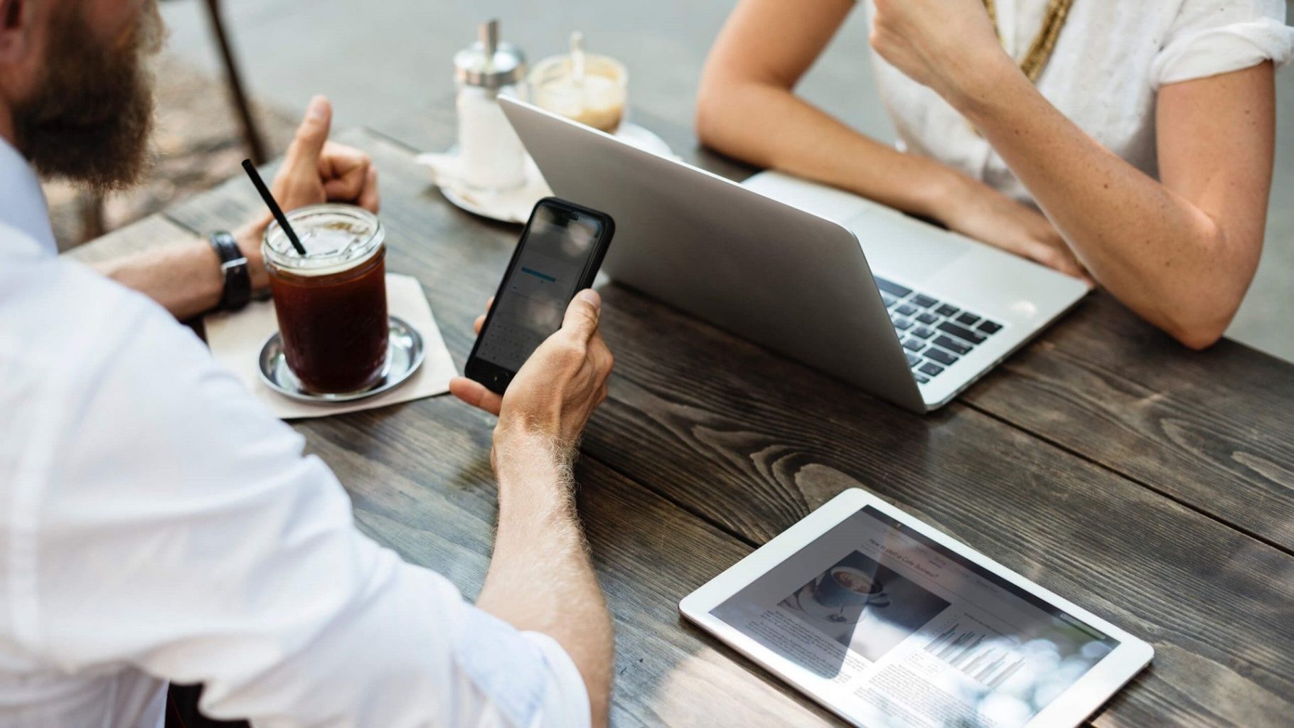 IT HIT - Dezvoltare si implementare sisteme software - ERP, CRM, WMS, BI