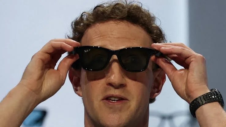 Meta Muse VR Glasses