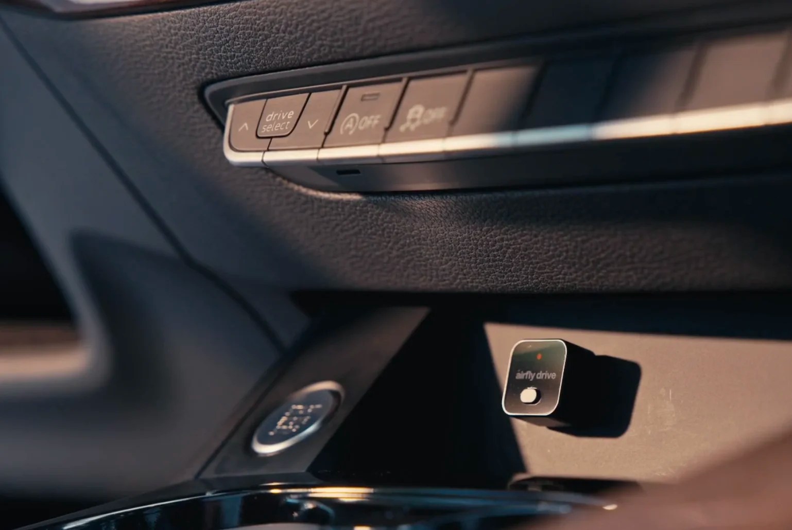 Twelve South AirFly Drive Brings Wireless CarPlay to More Than 75 Car Brands