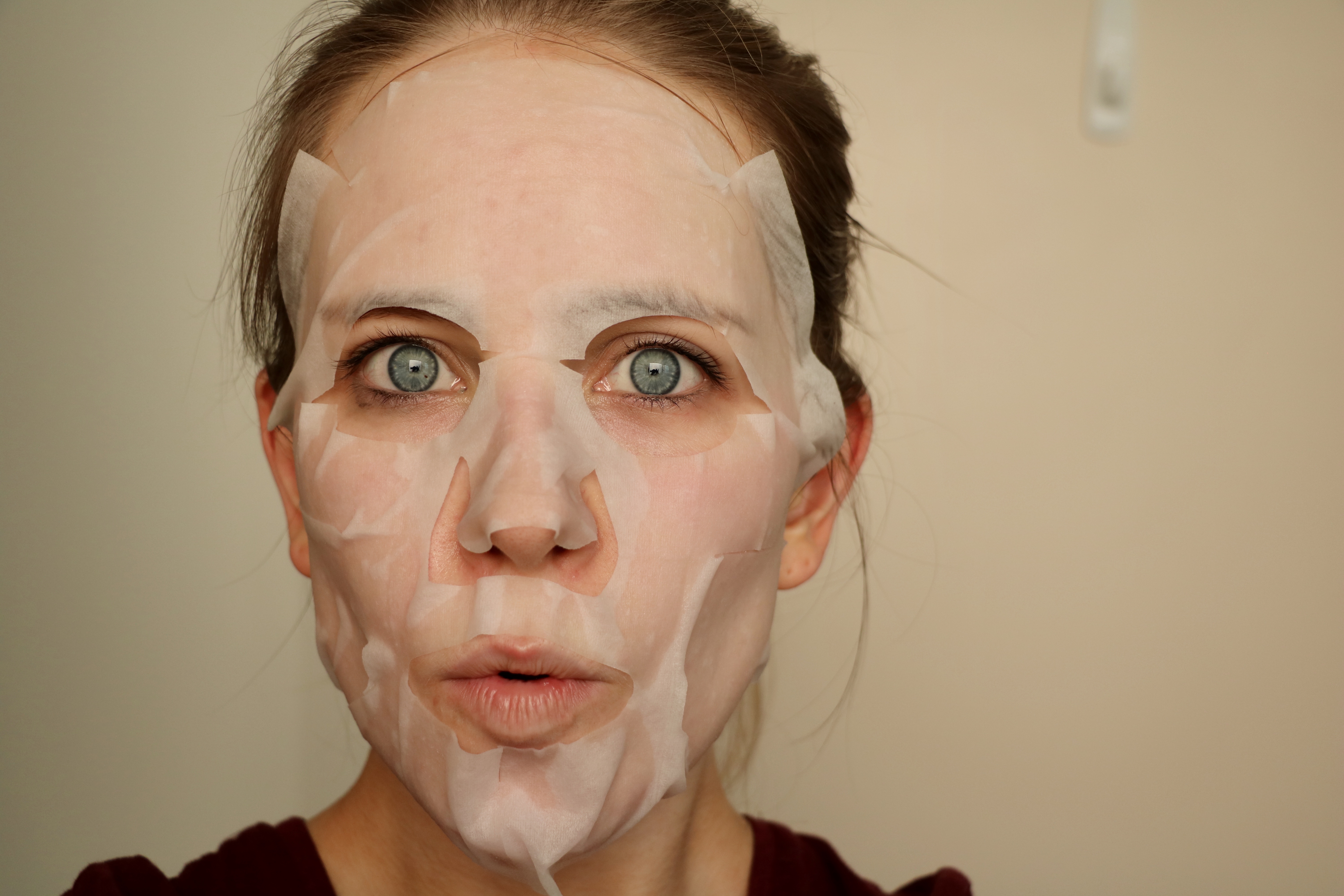 Living Nature Bee Venom Mask