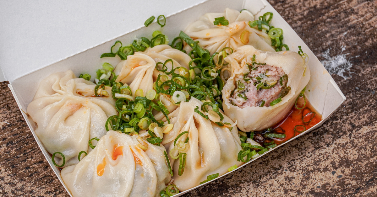 頭份鮮肉湯包 |苗栗頭份銅板美食！食尚玩家推薦大顆飽滿蔥花滿滿的好吃湯包！