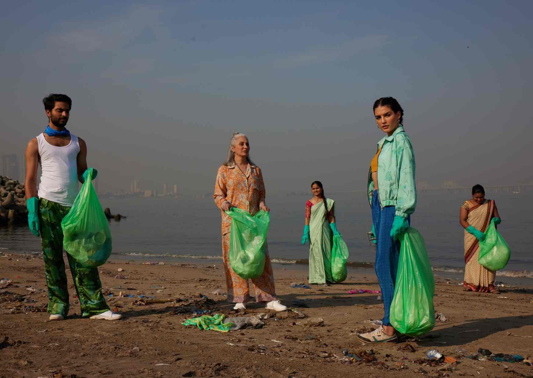 The Impact Of Fast Fashion On The Environment I Was A Sari