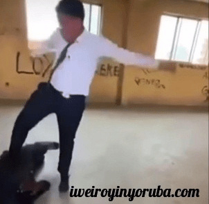 MỌ̀LẸ́BÍ ASORO TỌRỌ ÀFORÍJÌ LÓRÍ ÌWÀ ÌFÌYÀJẸNI TÍ ỌMỌ WỌN HÙ SÍ AKẸ́GBẸ́ RẸ̀.