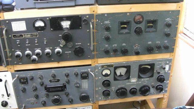 mil_radio2