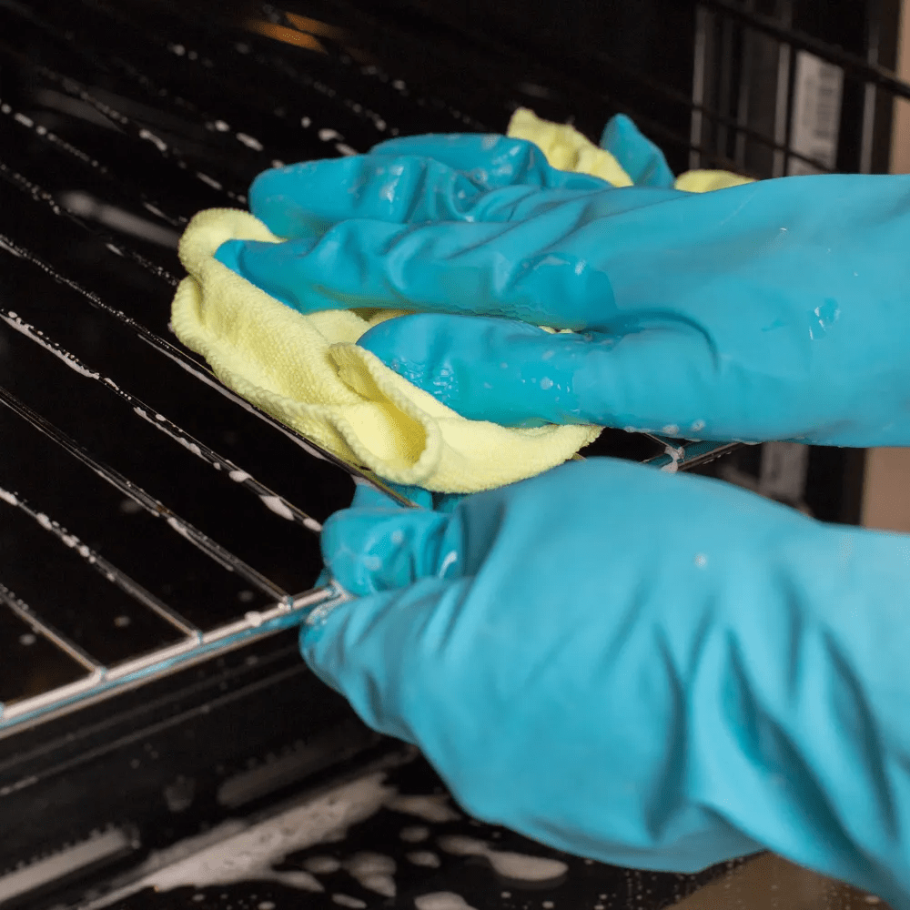 https://i0.wp.com/jackalsfacility.com.au/wp-content/uploads/2026/07/oven-cleaning-optimised.webp?fit=1000%2C1000&ssl=1