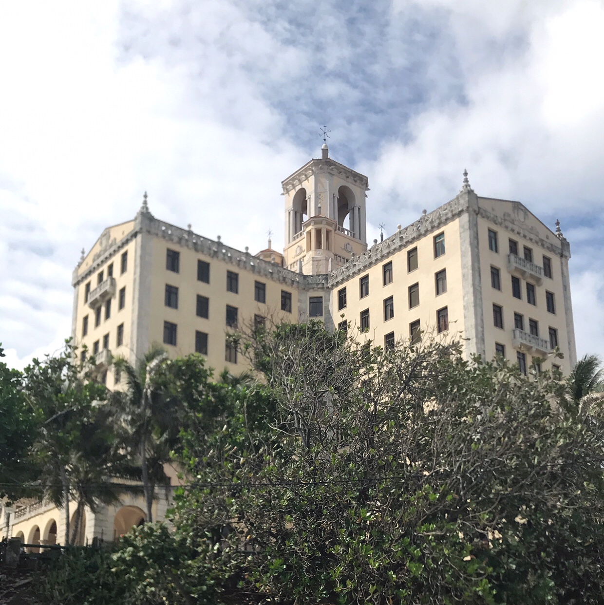 Hotel Nacional, Al Capone, Winston Churchill & Ernest Hemingway used to stay here