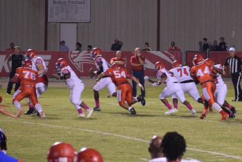 Jonesboro-Hodge blasts Bunkie 51-0 to win fifth straight