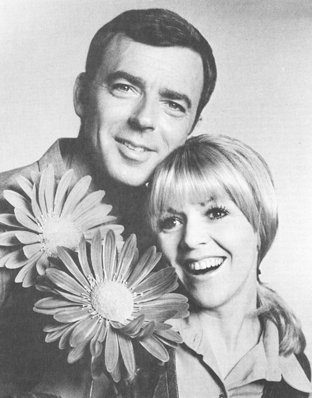 THE ANDY GRIFFITH SHOW (Without Andy Griffith): A Look at MAYBERRY R.F.D. |  THAT'S ENTERTAINMENT!