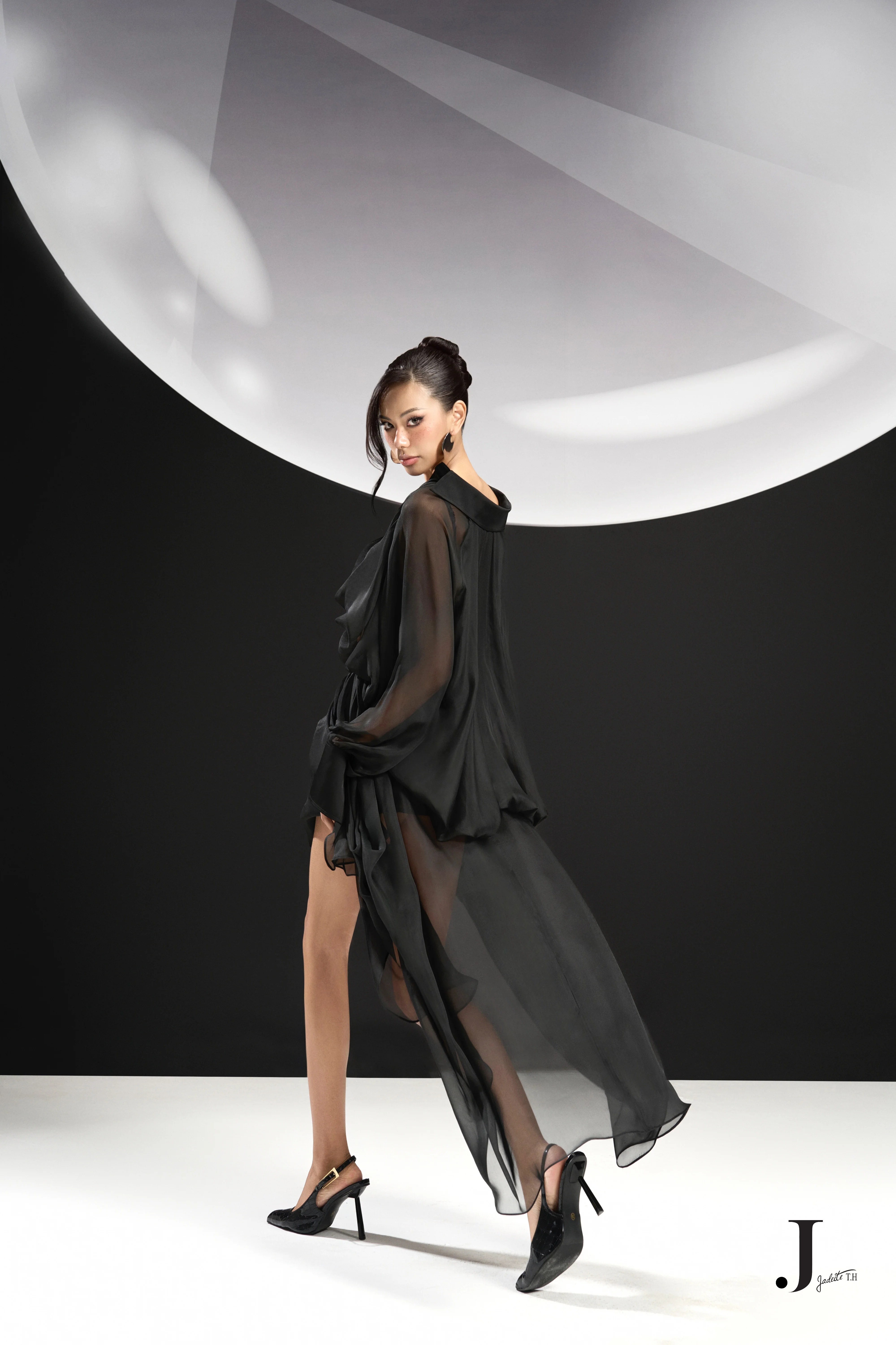 Vivien Nemo Plurk - Colorful Illustrations - Elegant Desktop Collection