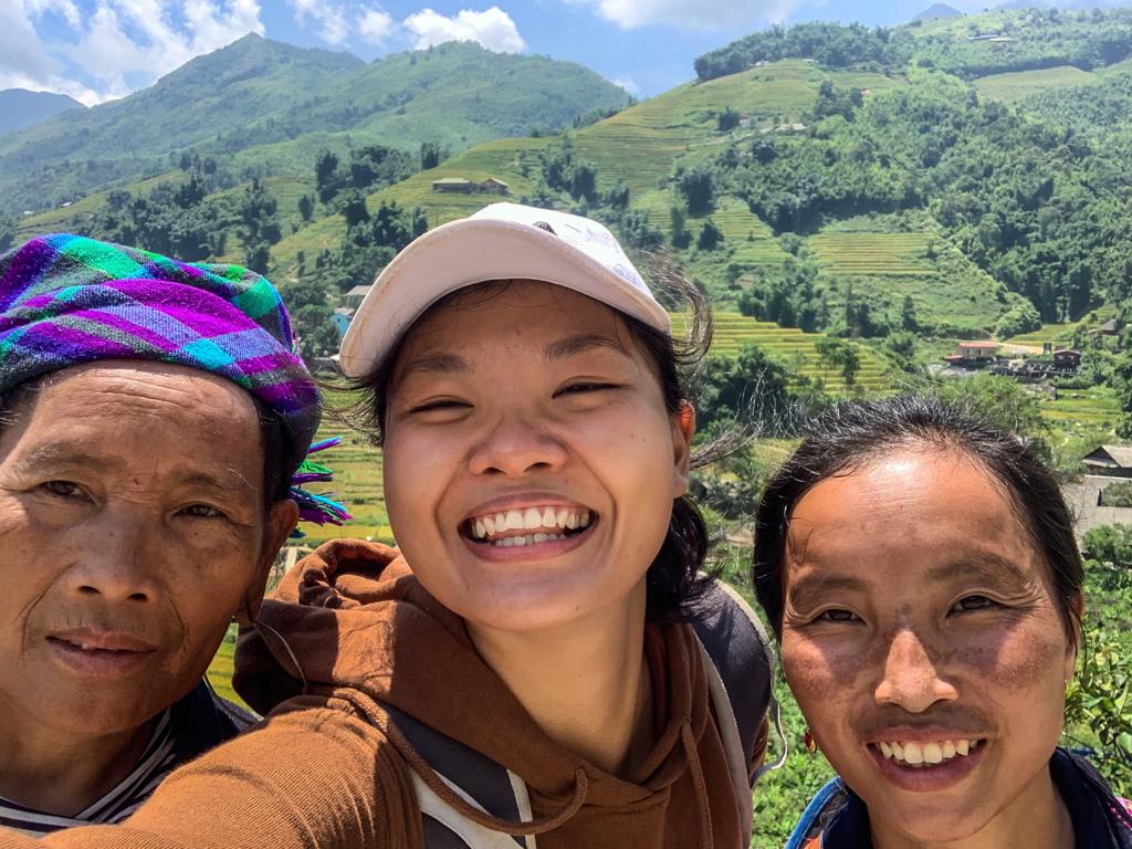 budget travel itinerary - guided hike at Sapa with guides