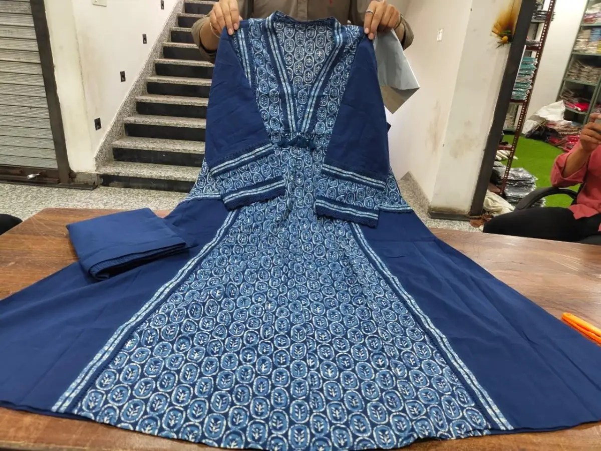 Blue Kalamkari A-Line Kurti Set Pure Cotton Kurti Set for Women - Side Profile View | Jaipur Cloth