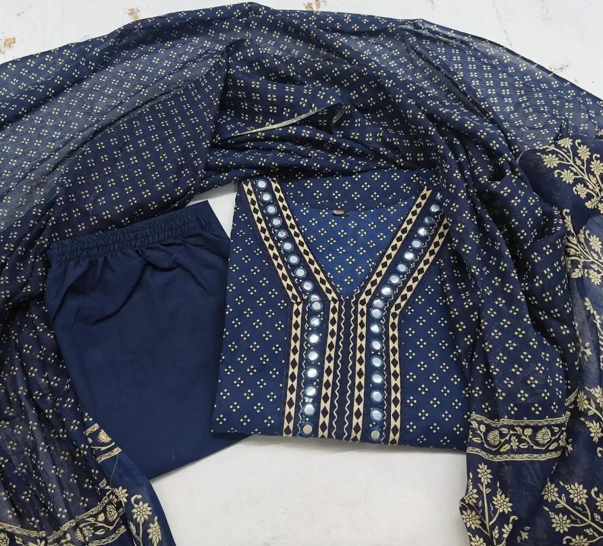 Magic Ethnic Pure Cotton Anarkali Set - Side Profile View | Jaipur Cloth