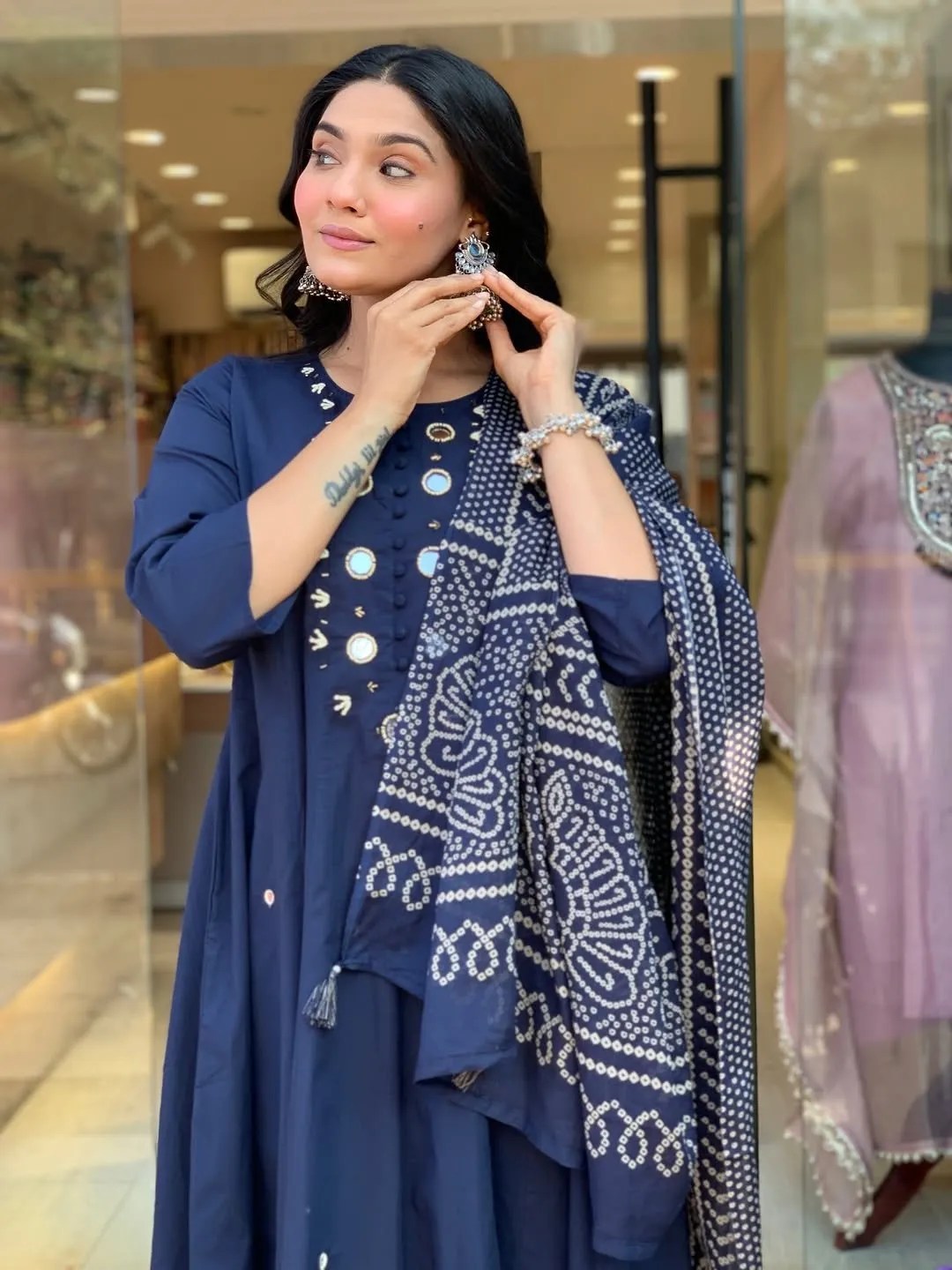 Elegant Embroidery Pure Cotton Set - Fabric & Pattern Close-Up View | Jaipur Cloth