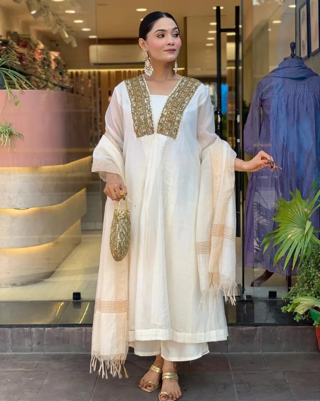 Chanderi Elegance Suit Set Complete 3-Piece Outfit Styling and Drape