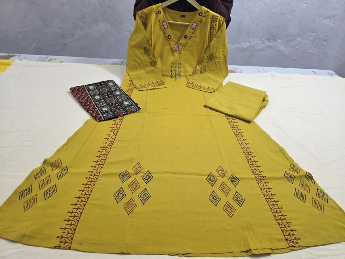 Full-Length Flare and Silhouette of Elegant Anarkali Kurta Set