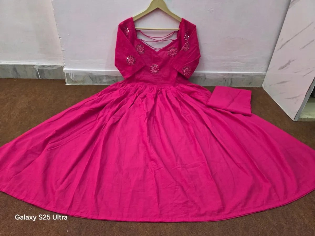 Comfort Cotton Anarkali Set - Lifestyle Angle View 5